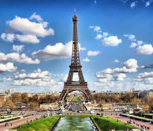 Day 5 : Paris (Hop on Hop Off with Eiffel Tower Level 2 and Cruise on Seine)